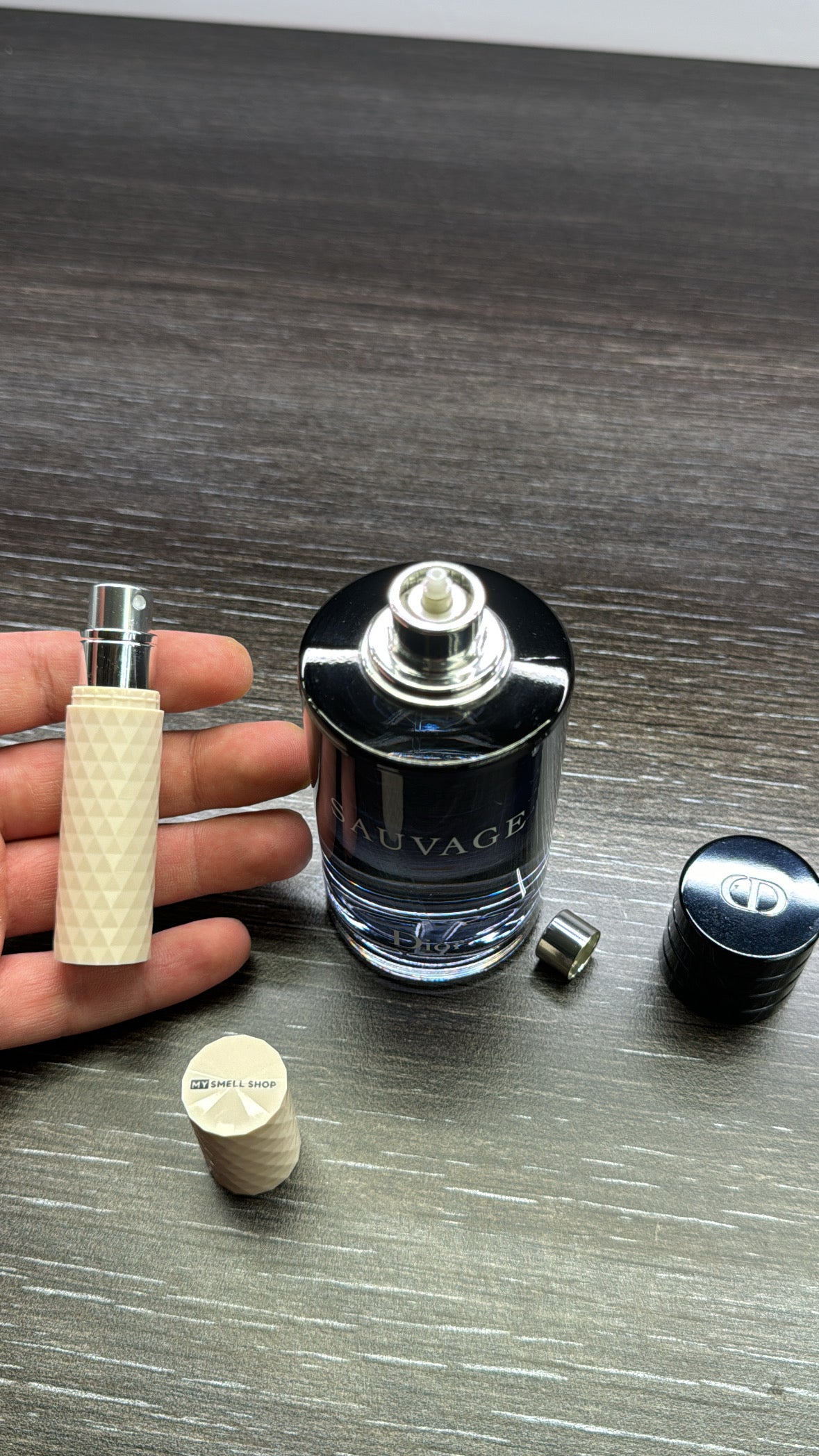 Refillable Samples 10ml (ONLY the sample )