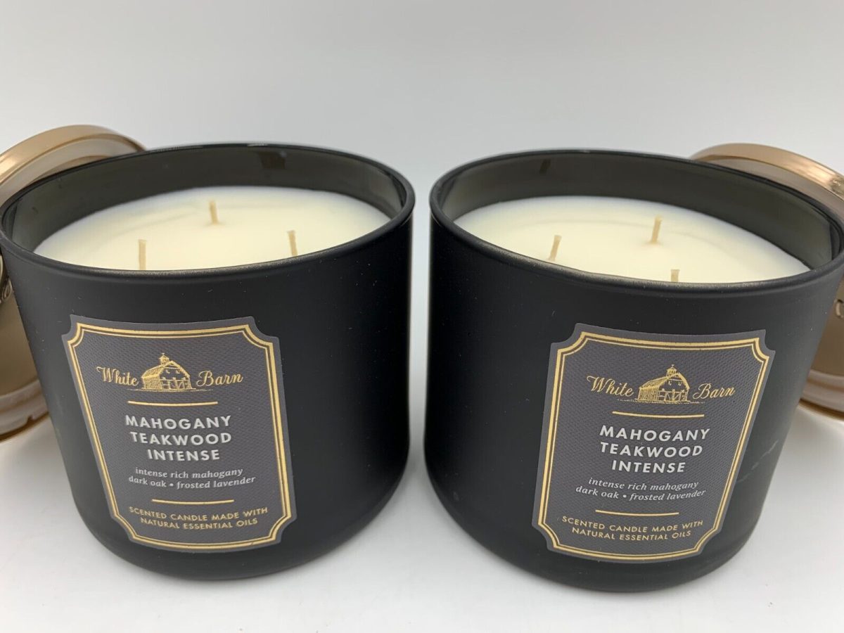 Mahogany Teakwood Candle 3 wicks Bath & Body Works - Image 1